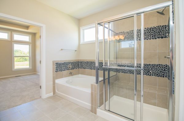 Cost of Shower Room Installation in Overland Park